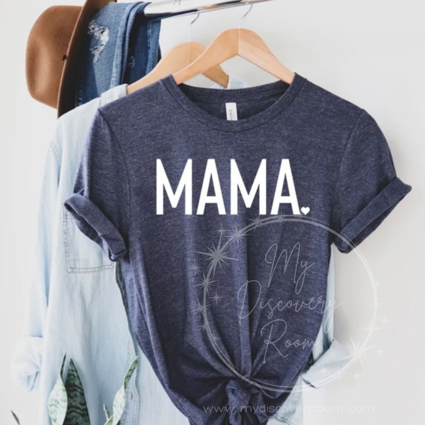 MAMA <3 Graphic Tee - MyDiscoveryRoom