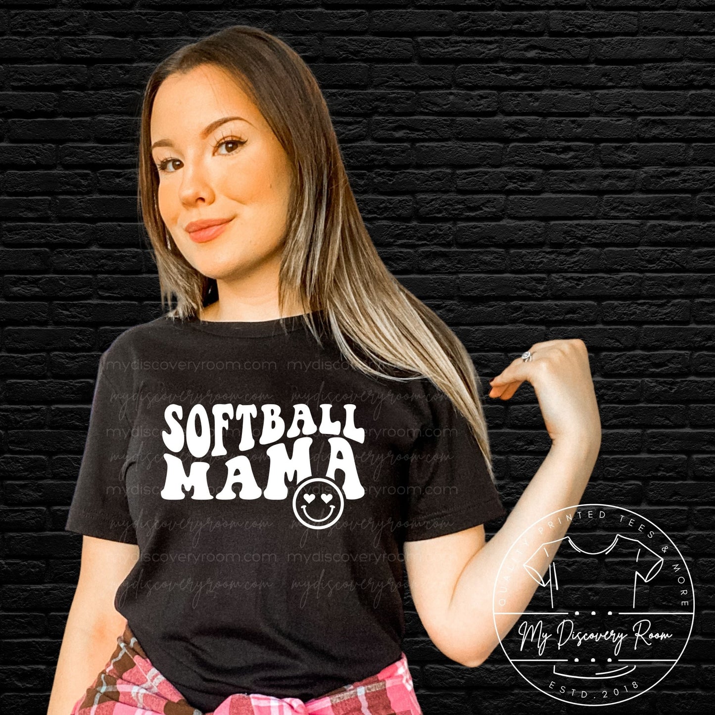 Softball Mama Wavy Retro Font Graphic Tee - MyDiscoveryRoom