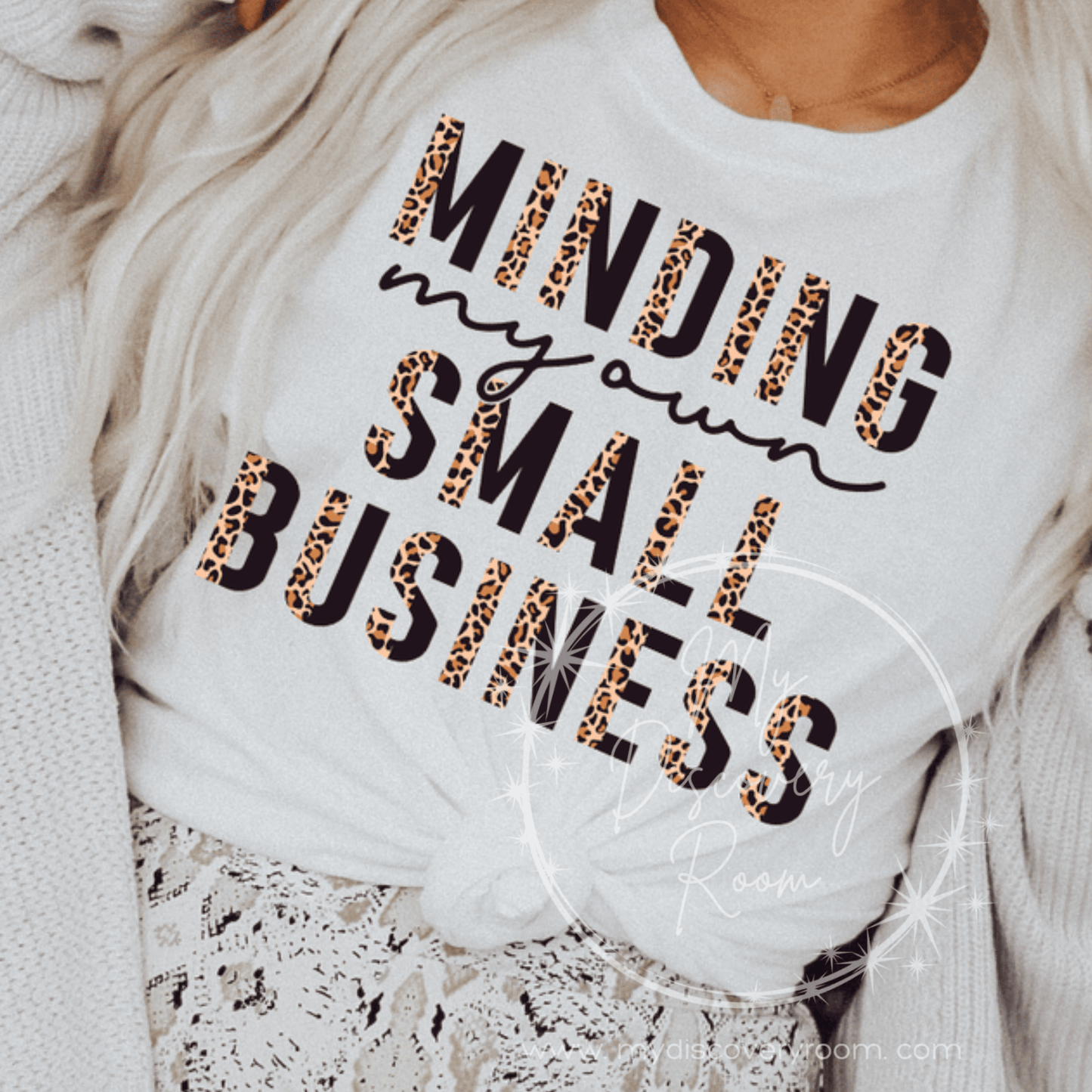 Minding My Own Small Business Graphic Tee - MyDiscoveryRoom