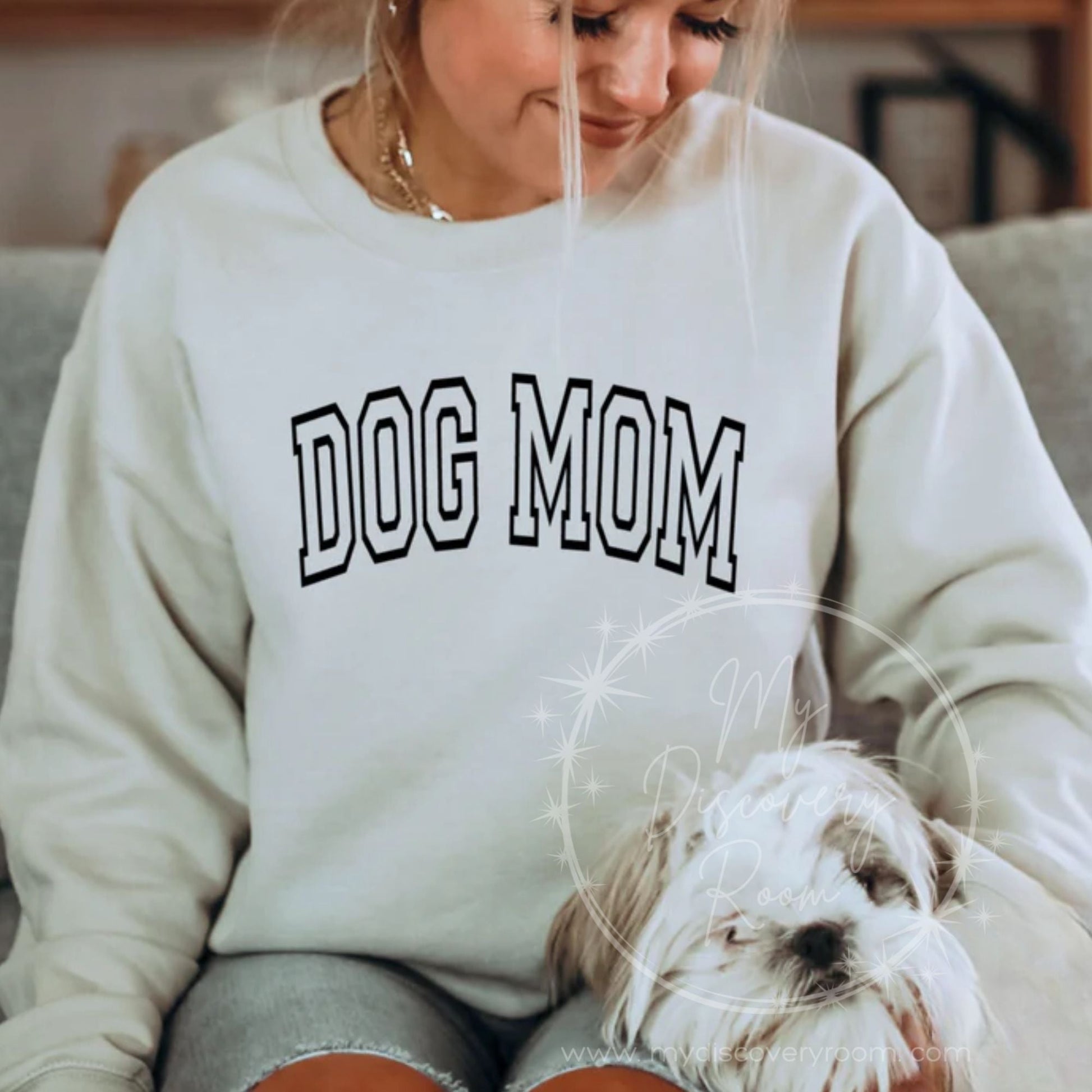 Dog Mom Boxy Letters Graphic Tee - MyDiscoveryRoom