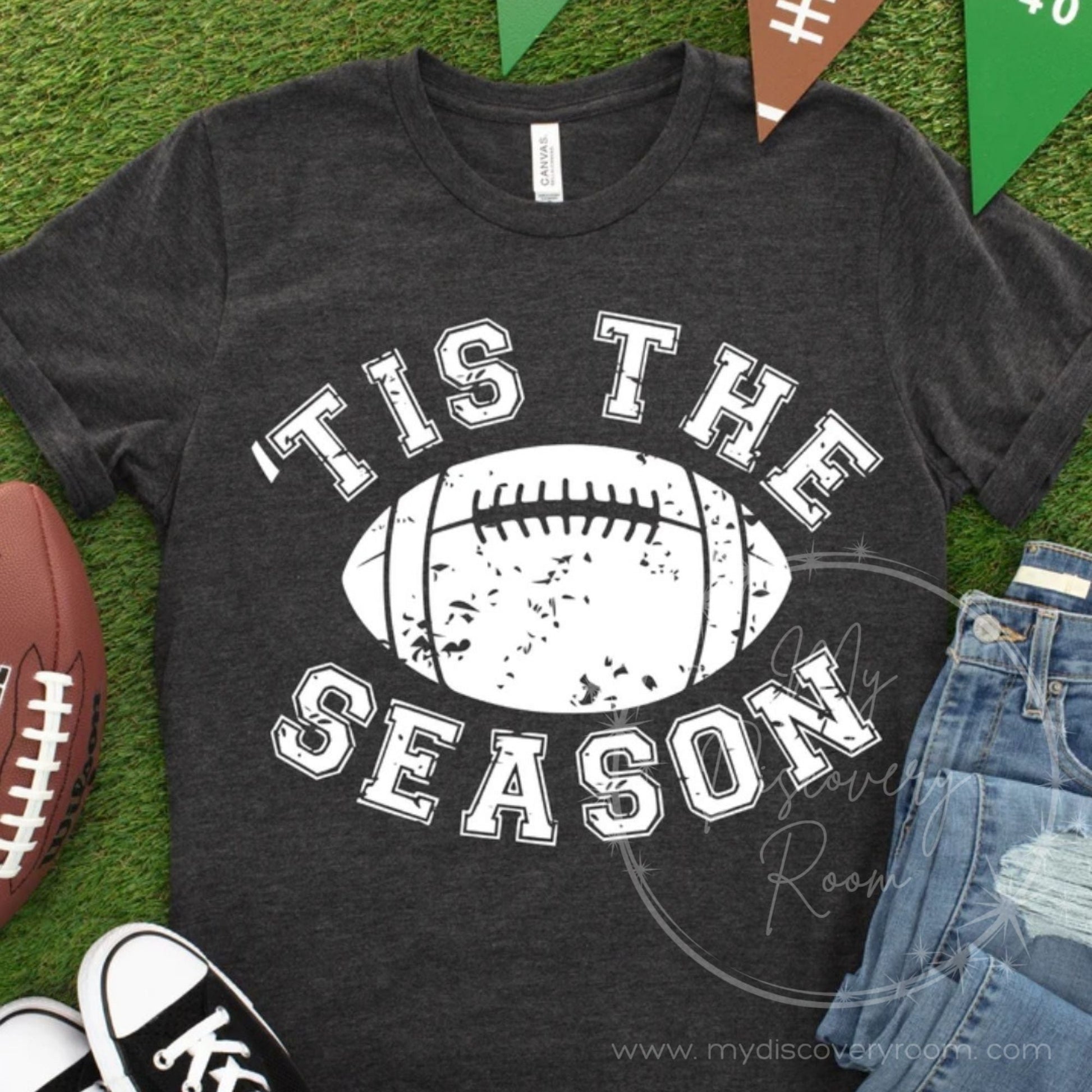 Tis' The Season Football Graphic Tee - MyDiscoveryRoom