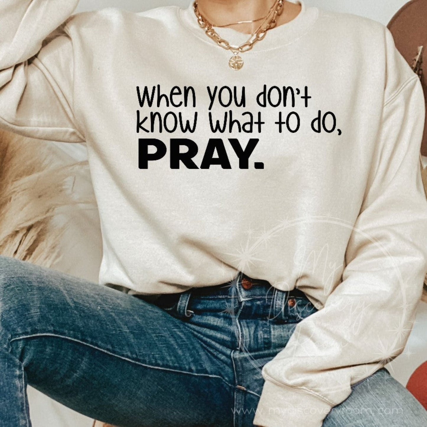 When You Don't Know What To Do PRAY Graphic Tee - MyDiscoveryRoom