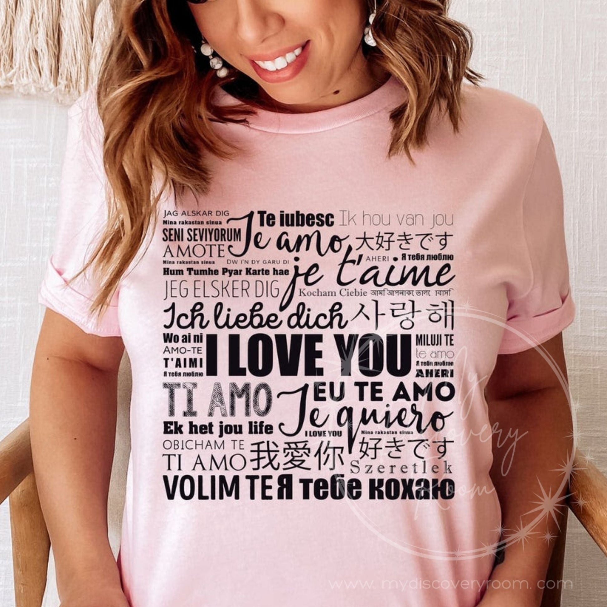 I Love You In Many Languages Graphic Tee - MyDiscoveryRoom