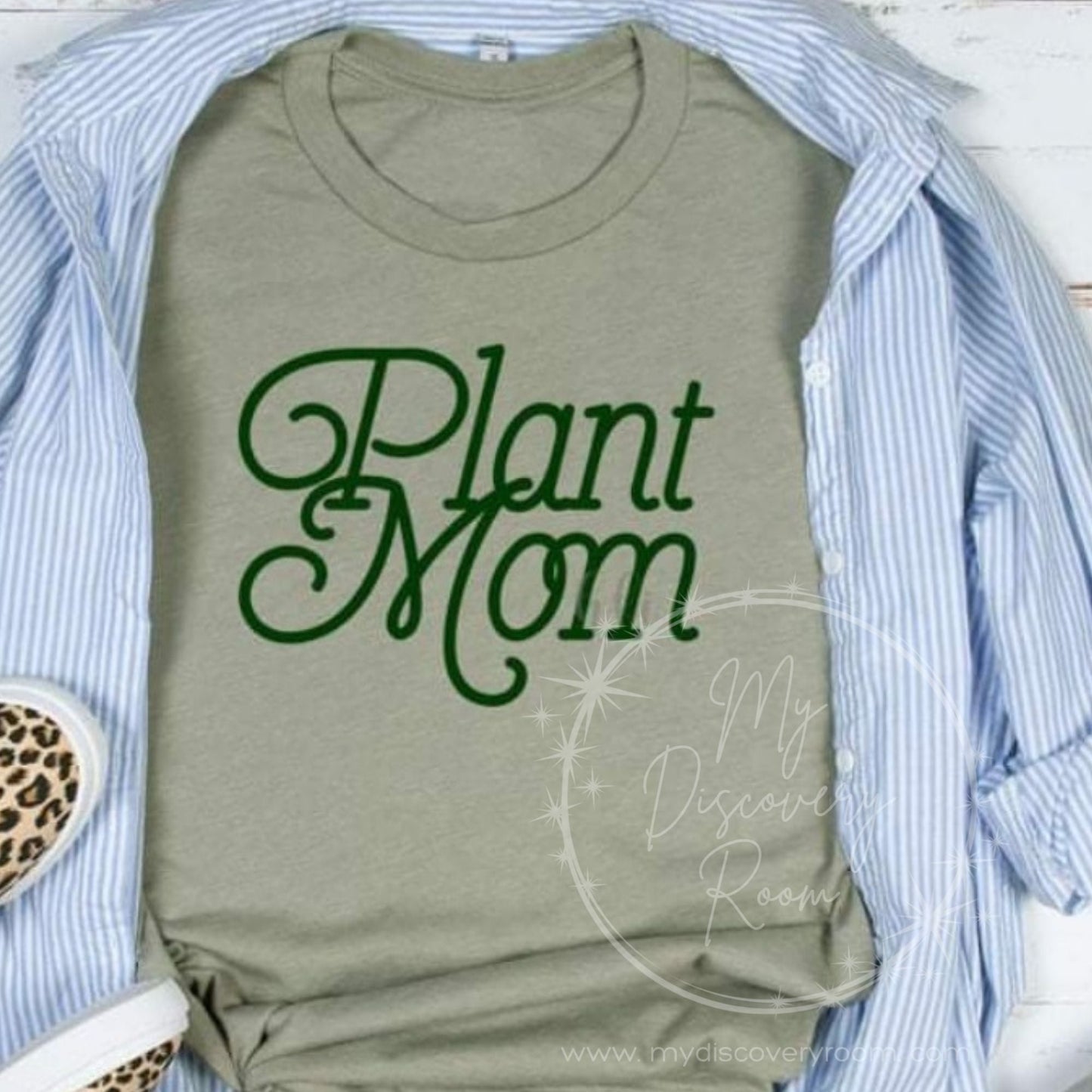 Plant Mom Graphic Tee - MyDiscoveryRoom