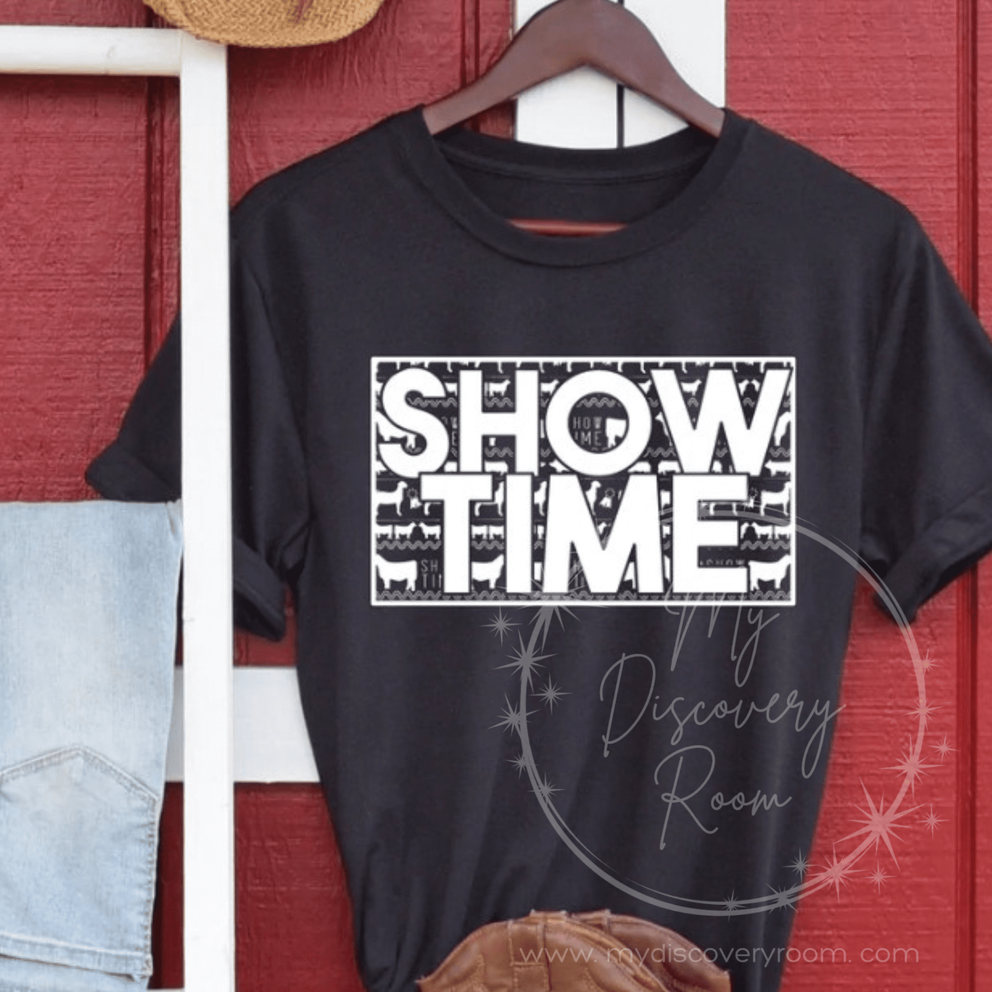 Show Time Graphic Tee - MyDiscoveryRoom